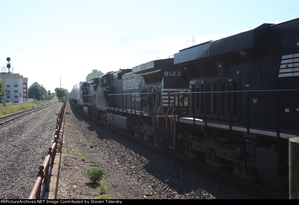 NS 9123